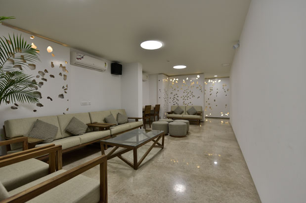 Boulevard Heights & Residences 