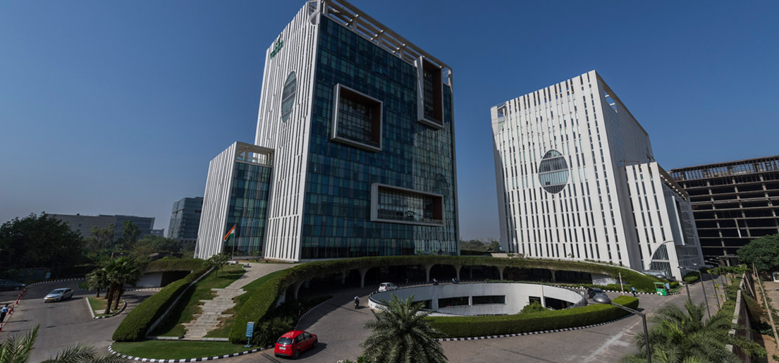 outside front view of vatika mindscapes a commercial complex by vatika group